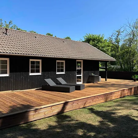Prázdninový dům Cozy And Child-friendly In Arrild *
